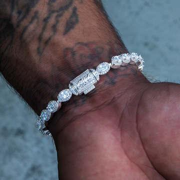 Pulsera de tenis ovalada con diamantes en racimo de oro blanco - 4 mm