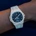 Reloj 39MM Visionary con Caja Totalmente Cubierta de Diamantes y Esfera Negra - Oro Amarillo