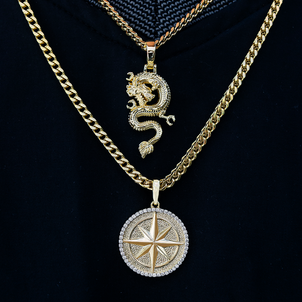Dragon and Compass Set in Yellow Gold