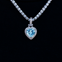 Colgante Micro Corazón Azul Helado en Oro Blanco