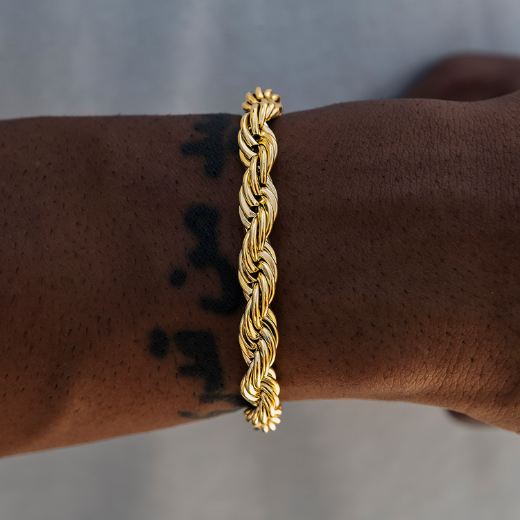 8MM Rope Chain Bracelet in Yellow Gold