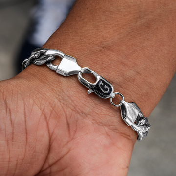 Figaro Chain Bracelet in White Gold- 9mm