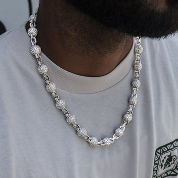 Cadena de bolas helada de 12 mm en oro blanco