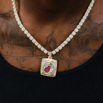 Miami Heat Championship Pendant - Yellow Gold