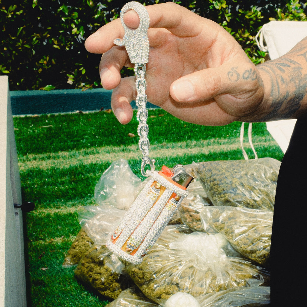 It's Lit Lighter Case Clip On in White Gold - The GLD Shop