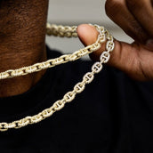 Micro Valentina Chain in Yellow Gold