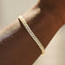 Pulsera cubana Micro Diamond Prong en oro amarillo - 6 mm