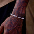 Pulsera de alambre de espino con diamantes en oro blanco