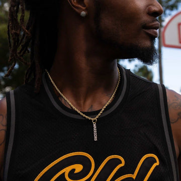 Dije con logotipo de los Golden State Warriors