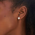 Pendientes de botón de moissanita de 8 mm con engaste pavé en plata de ley