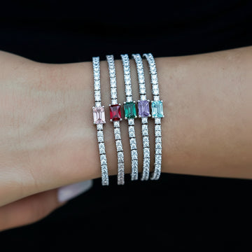 Pulsera de tenis de oro blanco con diamantes de roca de hielo de colores