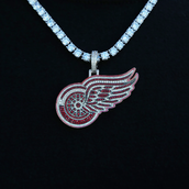 Detroit Red Wings Official NHL Logo Pendant in White Gold