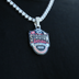 Colgante con el logo oficial de la NHL de la Serie de Estadios en oro blanco