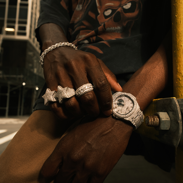 Reloj con caja totalmente engastada de 39 mm Visionary y correa de acero - Oro blanco