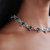 Collar de oro blanco con múltiples cruces de diamantes