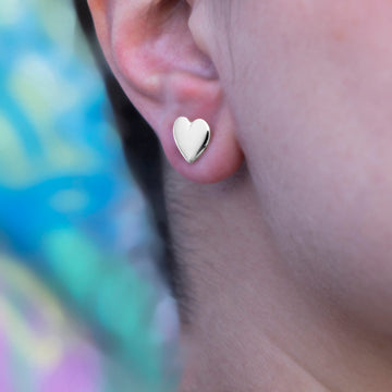 Simple Heart Stud Earrings in White Gold