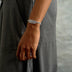 Pulsera con Cruz de Crucifijo Helada en Oro Blanco