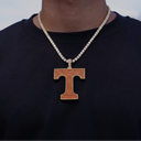 Colgante grande con el logotipo de los Tennessee Volunteers en oro blanco