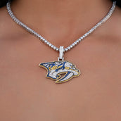 Nashville Predators Official NHL Logo Pendant in White Gold