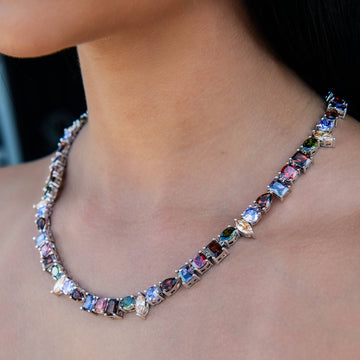 Collar de Piedra Multicolor Naranja Flotante en Oro Blanco
