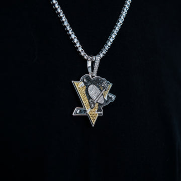 Colgante con el logo oficial de los Pittsburgh Penguins de la NHL en oro blanco