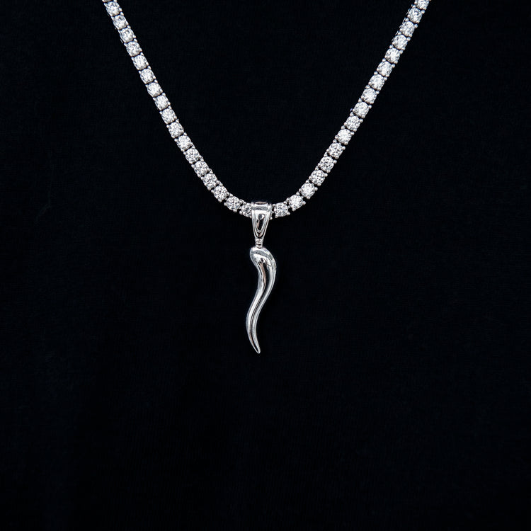 Italian Horn Pendant in White Gold