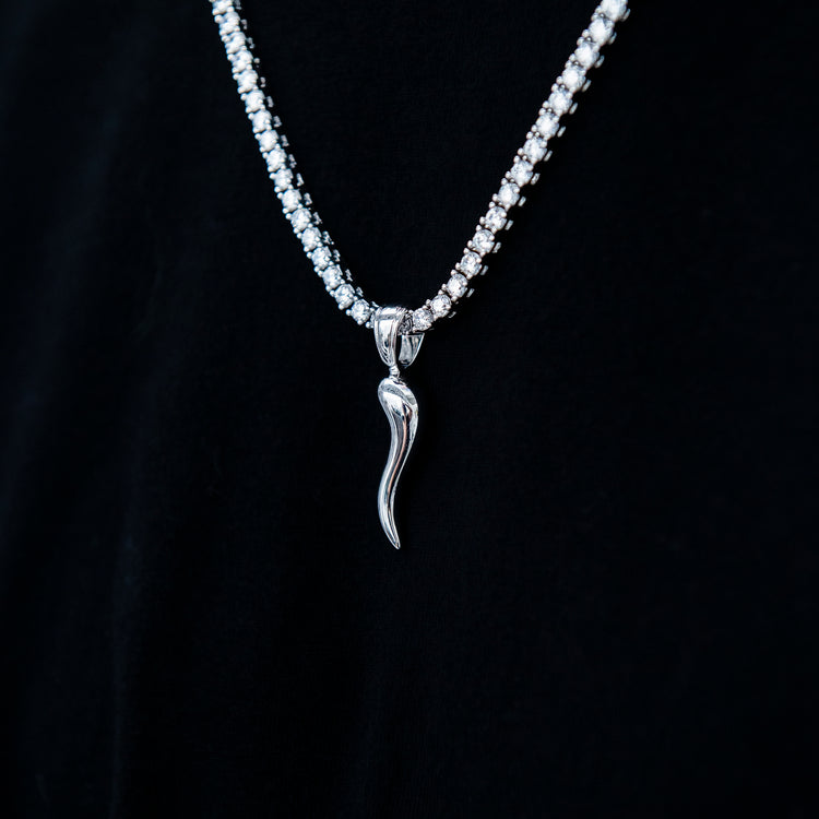 Italian Horn Pendant in White Gold