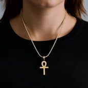 Simple Ankh Pendant in Yellow Gold