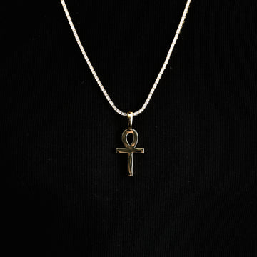 Simple Ankh Pendant in Yellow Gold