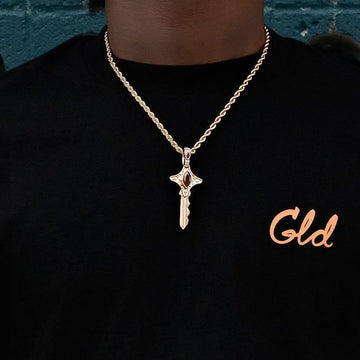Star Key Pendant in Rose Gold