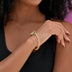 Pulsera de eslabones cubanos con engaste de diamantes en oro amarillo