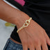 Pulsera de eslabones cubanos con engaste de diamantes en oro amarillo
