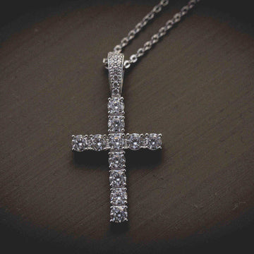Diamond Cross Pendant in White Gold