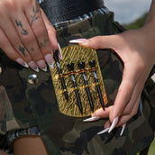 Accesorio de soporte para tees de golf en oro amarillo