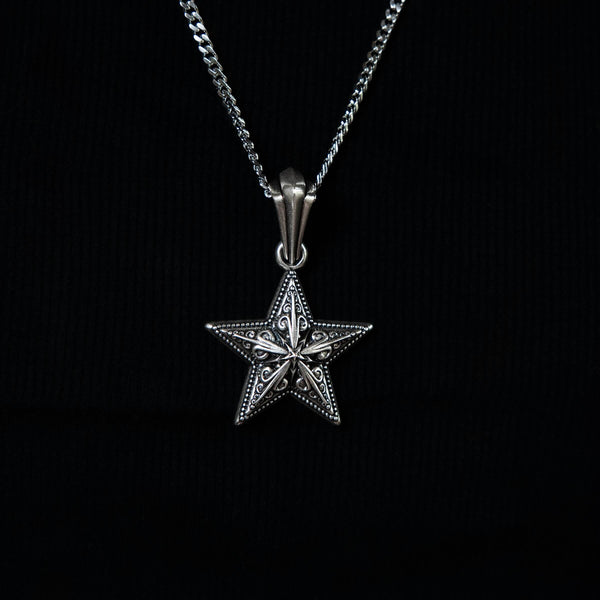 Motivo Stella Pendant