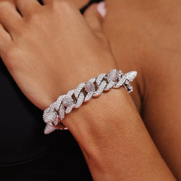 Pulsera de cadena de eslabones con remaches y púas de diamante en oro blanco