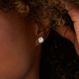 Shop Collections Earrings