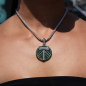 Colgante del logotipo oficial de la MLS de los Portland Timbers en oro blanco