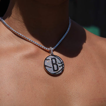 Brooklyn Nets Official NBA Primary Logo Pendant in White Gold