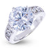 Anillo de compromiso redondo de platino con diamante de laboratorio grueso de piedra