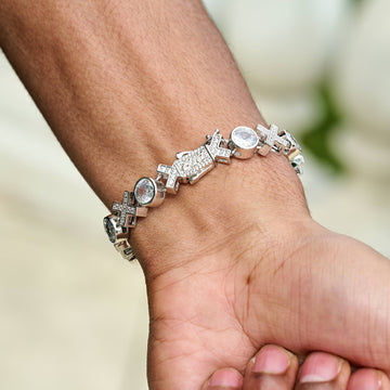 Pulsera Cadena de Tenis XOXO Helada en Oro Blanco