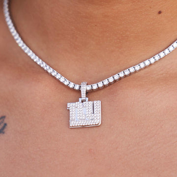 New York Giants Official NFL Micro Logo Pendant - White Gold