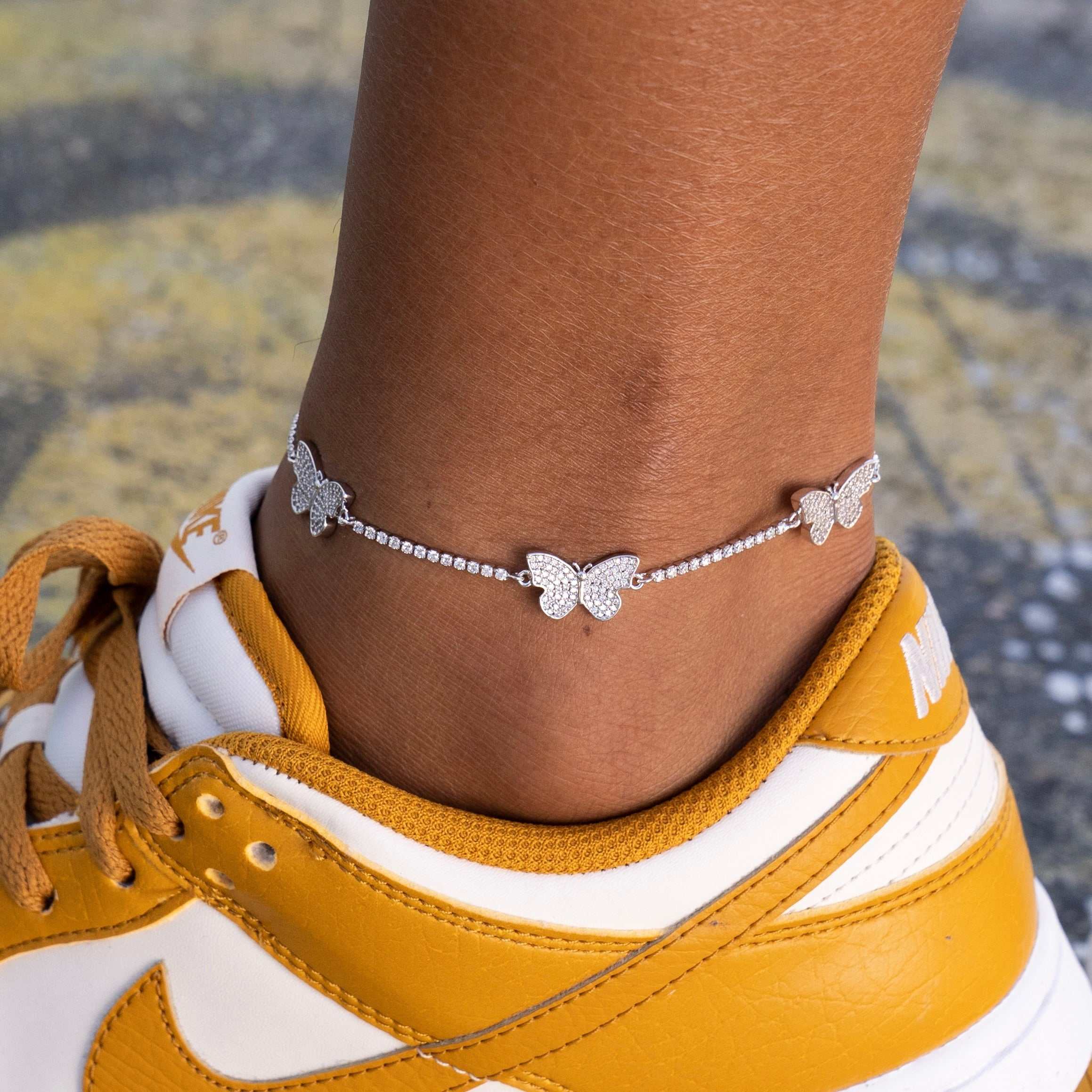 【les bon bon】swing anklet white gold K10 Micro Butterfly Tennis Anklet in White Gold- The GLD Shop