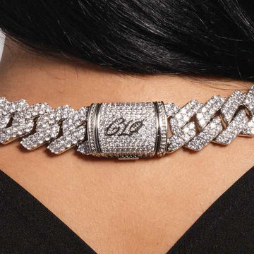 Collar de eslabones con puntas de diamante en oro blanco - 19mm