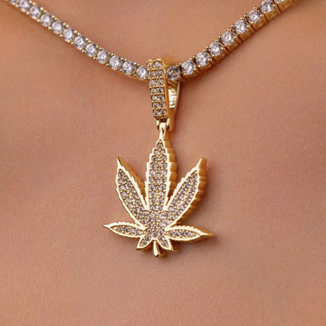 Diamond Weed Leaf Pendant in Yellow Gold