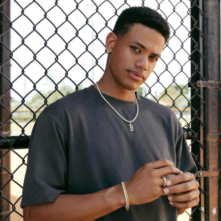 Boston Red Sox Micro Pendant in White Gold