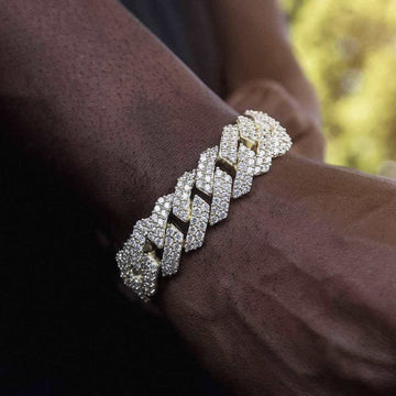 Diamond Prong Link Bracelet in Yellow Gold - 19mm - The GLD Shop