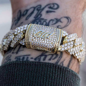 Diamond Prong Link Bracelet in Yellow Gold - 19mm - The GLD Shop