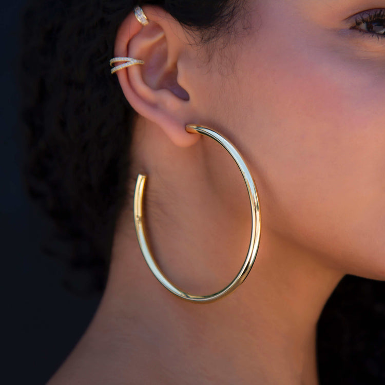 Gedraaide Gouden Hoops Oorbel Emma – Jewelry Junkie Gedraaide Gouden Hoops Oorbel Emma – Jewelry Junkie