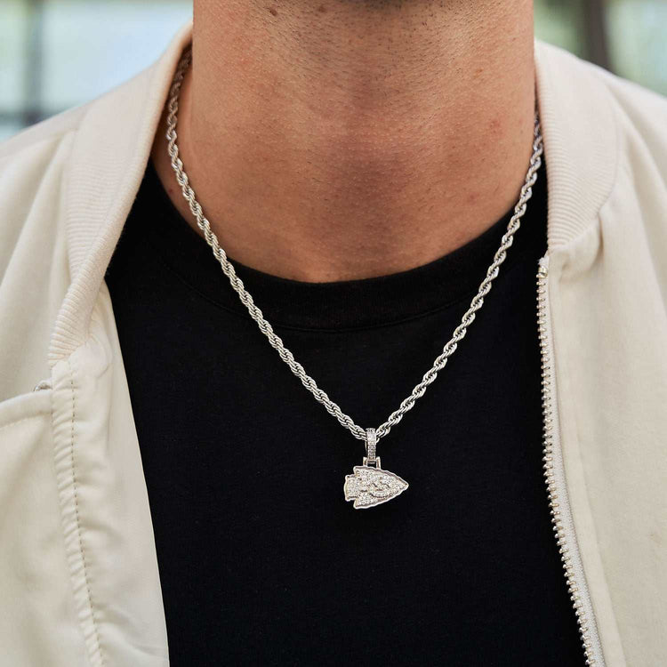 Kansas City Chiefs Micro Logo Pendant - White Gold